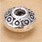 Charm bạc chặn hạt hình đĩa bay họa tiết