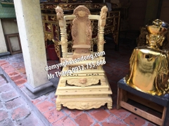 Ngai thờ gỗ