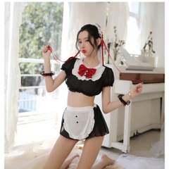 cosplay hầu gái