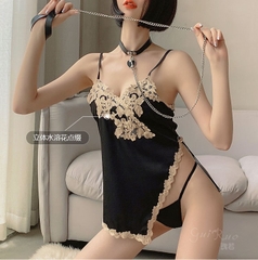 váy ngủ lụa đen