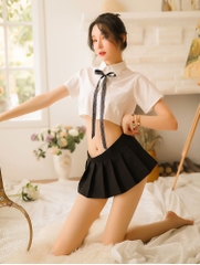 Cosplay nữ sinh