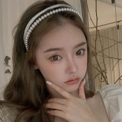 Bờm đính đá ngọc trai
