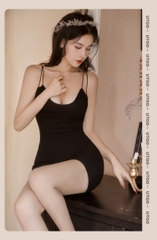 Váy ngủ hở ngực khoét lưng dây đan bó sát