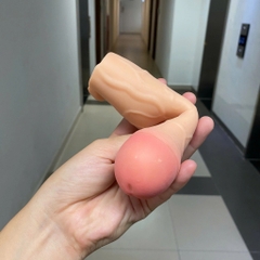 Bao cao su đôn dên Pretty Love trắng hồng quai đeo bìu