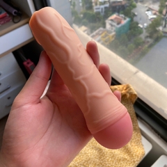 Bao cao su đôn dên Pretty Love trắng hồng quai đeo bìu