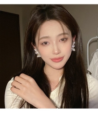 Khuyên tai con thỏ