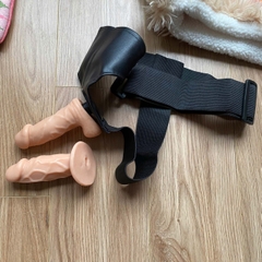 Dụng Cụ Đeo Dildo Jessica Strap On Da PU Kèm 2 Dương Vật Giả Silicone