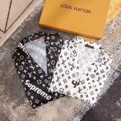 đồ mặc nhà supreme
