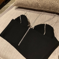 áo croptop dây xích