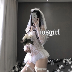 Váy ngủ cô dâu cho hương vị tình yêu thêm nồng nàn