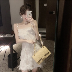 đầm tiểu thư