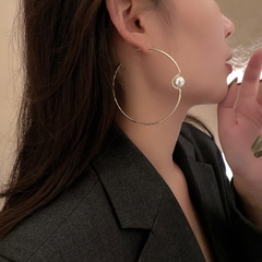 Khuyên tai tròn to ngọc trai