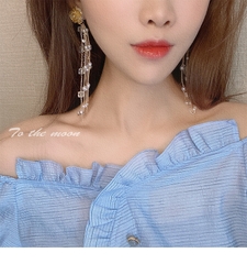 Khuyên tai bông hoa dài đính ngọc trai