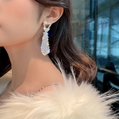Khuyên tai bạc nữ hình cà vạt đính đá