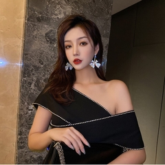 Khuyên tai bạc hình cánh quạt