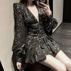 Váy dài tay chấm sao voan