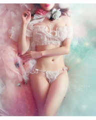 đồ ngủ màu trắng
