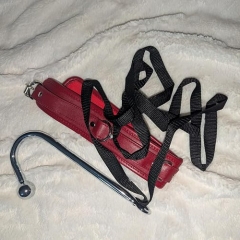 Vòng cổ BDSM da đỏ kèm dây đeo thân và móc kim loại