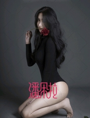 Jumsuit cao cổ dài tay quyến rũ