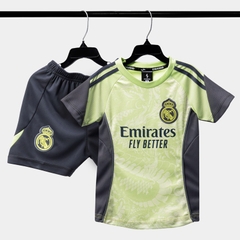 Quần áo trẻ em Real Madrid 2025/26 [Strivend]