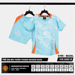 Quần áo bóng đá trẻ em MU Manchester United 2024/25 [Strivend]