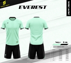 Áo bóng đá không logo Sao Việt EVEREST