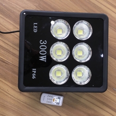 ĐÈN PHA LED  CHIẾU XA CÔNG SUẤT 300W MÃ SỐ ZFLS-300 ZALAA