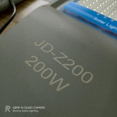 Đèn đường LED năng lượng mặt trời JD-Z200 công suất thực 30W Panel 80W Battery 40Ah