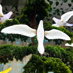 Đèn LED Birds Hình Con Chim Bay Năng Động ZALAA Mới Cho Dự Án Chiếu Sáng và Trang Trí Sân Vườn