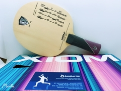 Xiom Strato