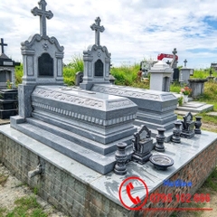 Mộ công giáo- 03