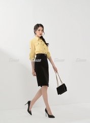 32028B32 - Chân váy đen bút chì cạp phối mặt đai, tuýp si.