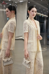 B8253E96 - Bộ Vest ren kem + Q suông