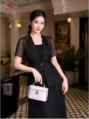 B1477B66 - Set bộ: Đầm lụa đen kết hợp áo khoác tơ
