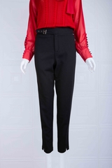 22067B930 - TN - Quần đen kaki, mí gân, cạp có đai trần chỉ.