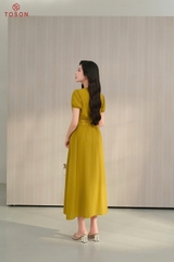 43076V95 - Đầm thô lụa vàng đồng, eo thêu hoa