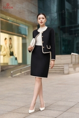 C8301B34 - Bộ dạ lông cừu đen: Áo vest + Chân váy A