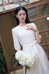 44198W97 - Đầm linen trắng dáng suông bấu ly thân trước