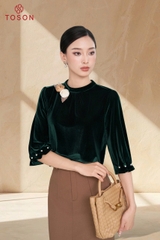 18121 - Áo nhung cổ đính hoa