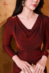 49120D65 - Đầm cổ đổ bling bling đỏ kim tuyến