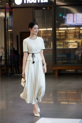 B8372J66 - Bộ kem chấm tim: Áo buộc nơ + Chân váy xòe