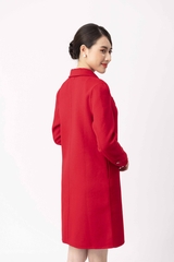 99005D01- Aó dạ lông cừu đỏ đô đính cúc, tay cắt can đính cúc