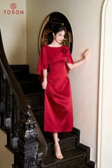49122D96 - Đầm tiệc lụa đỏ vai phối tà bong