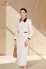 B8368E95 - Bộ tweet kem: Vest cổ nhung + C.váy