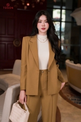 B8209V05 - Bộ text phẩy vàng đồng: Vest + Quần