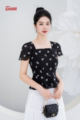 14096B63 - Áo tơ đen thêu hoa trắng cổ U tay xếp nhún.