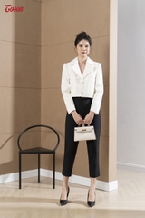 82973W82 - Áo vest dạ tweet trắng kem, cổ phối lông túi ốp.
