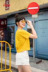 AP015V93 - Áo cotton croptop vàng, ngực in hình nhỏ.