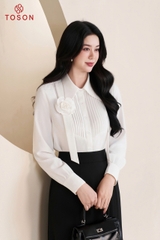 12116W96 - Áo lụa tuyết trắng cổ đính nơ đính hoa