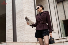 94006Y95 - Áo khoác dáng ngắn, dạ pha lê màu vang chát